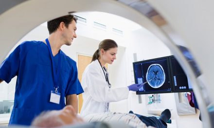 La planificación de la radioterapia con PET/CT, aumenta la efectividad del tratamiento y reduce las complicaciones en pacientes.