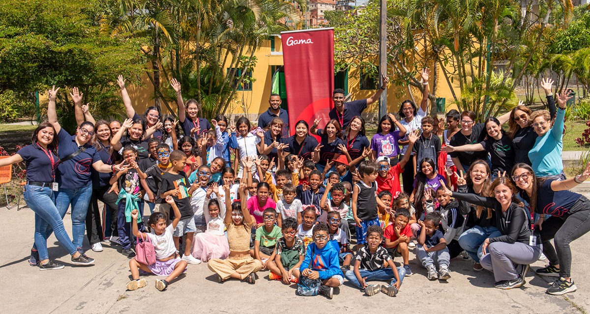 Jornada de Solidaridad Gama y Fundación Champagnat: Alegría para 52 niños en Petare